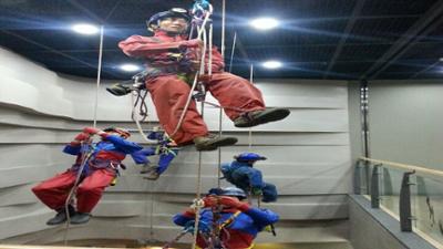 크기변환_동굴생태관 대표유물1.jpg